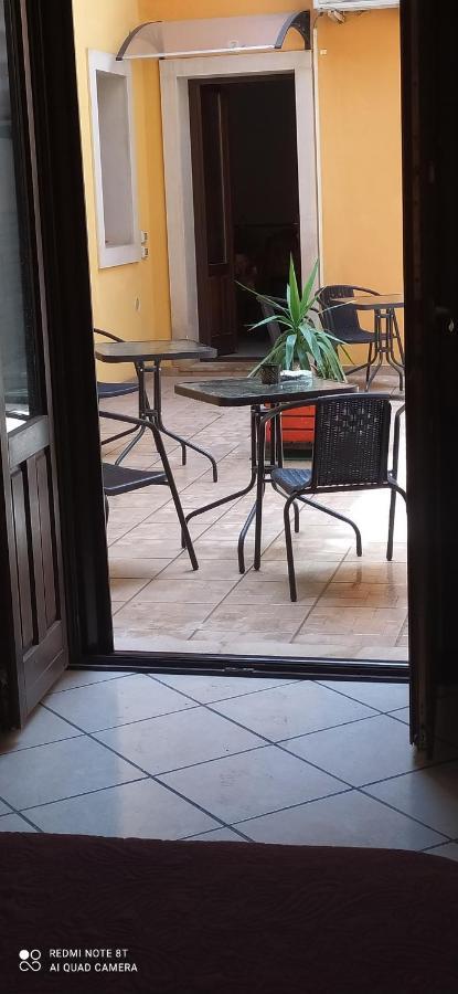 Come A Casa Syracuse Exterior foto